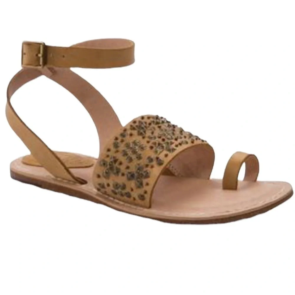 Latigo Vera Sandal, New with Tags, Size 9.5